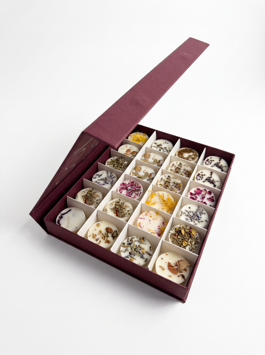 Selection Box of 24 days of Botanical Wax Melts